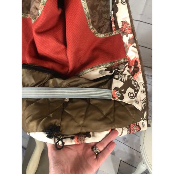 Liquid Boardwear ski jacket in cream & floral with removable hood size XS - Picture 10 of 16